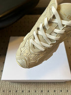 D-Sneakers