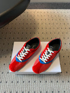 S-Sneakers