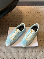 S-Sneakers