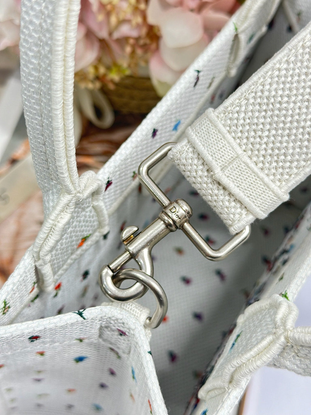 D-Book Tote