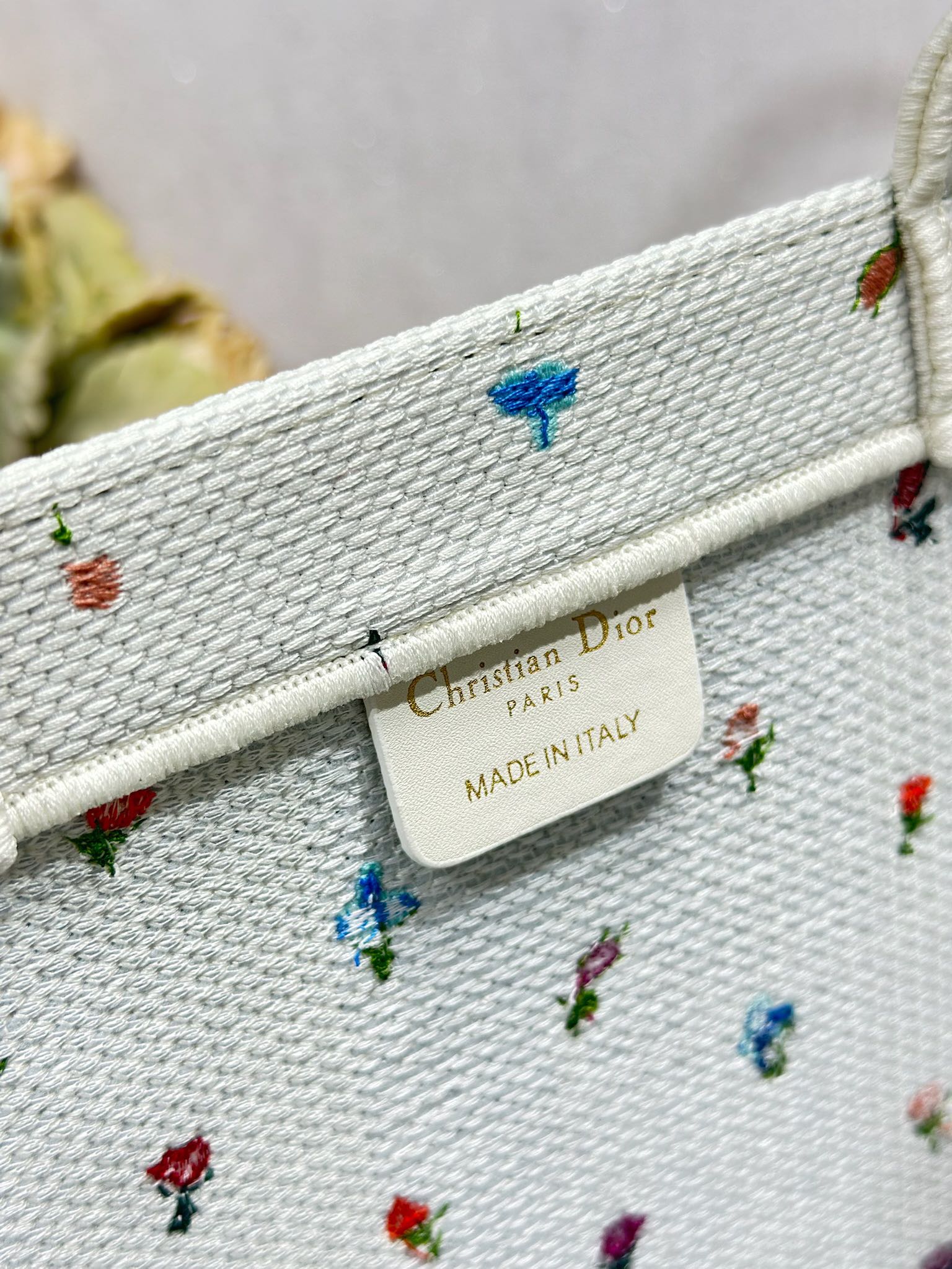 D-Book Tote