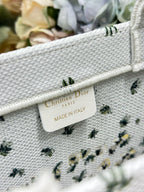 D-Book Tote