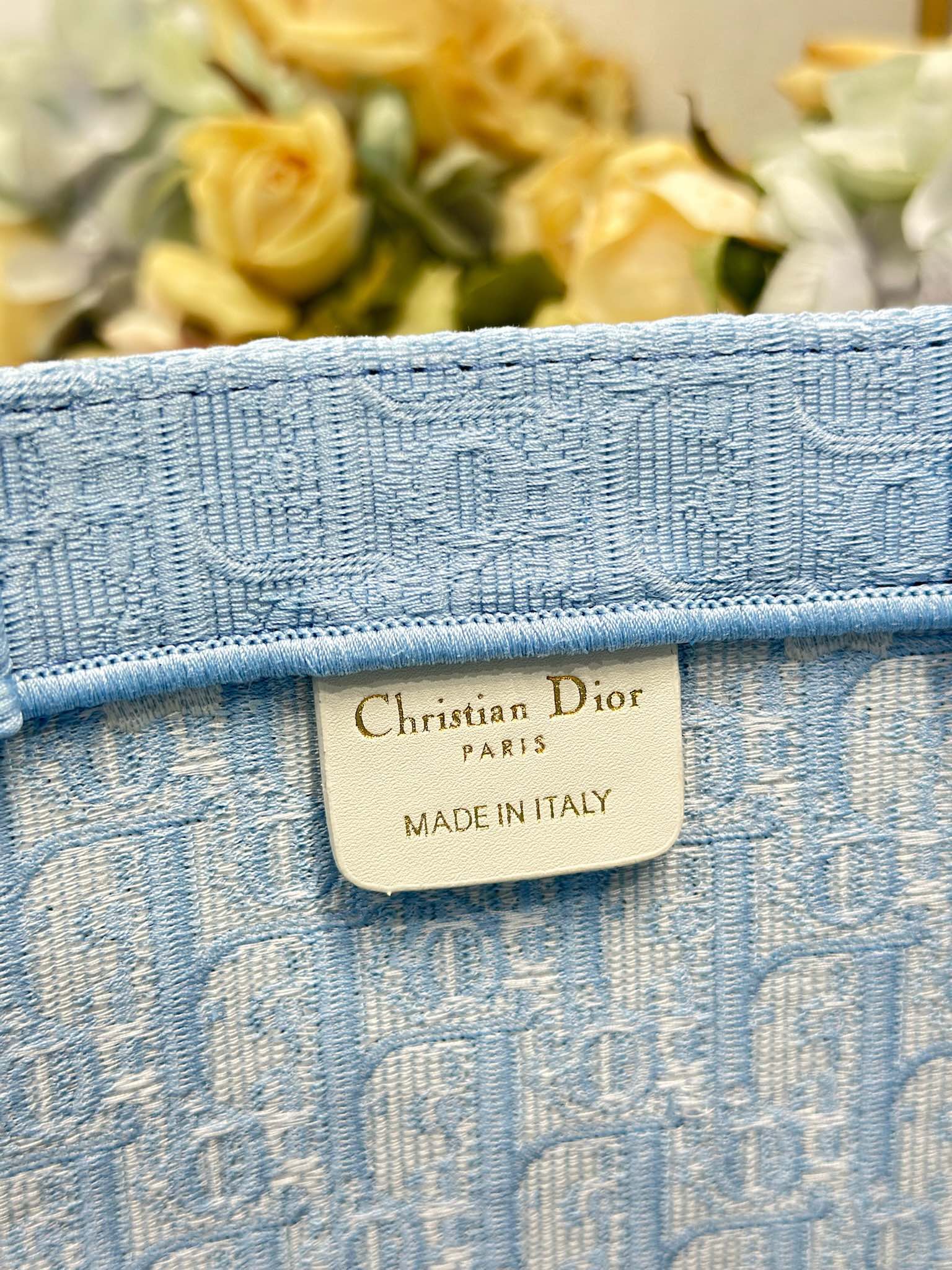 D-Book Tote