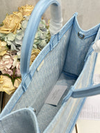 D-Book Tote