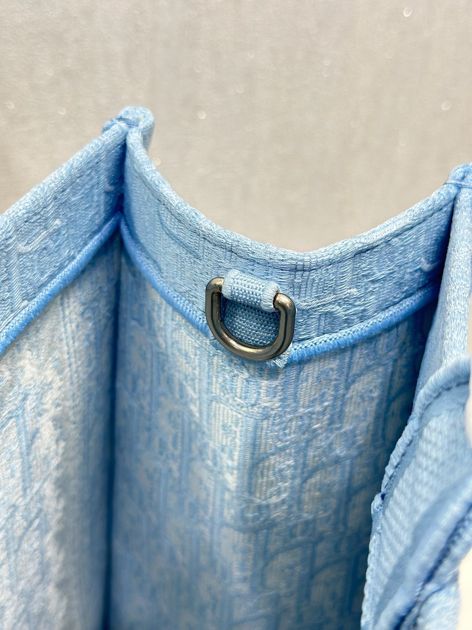 D-Book Tote