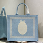 D-Book Tote