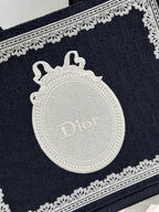 D-Book Tote