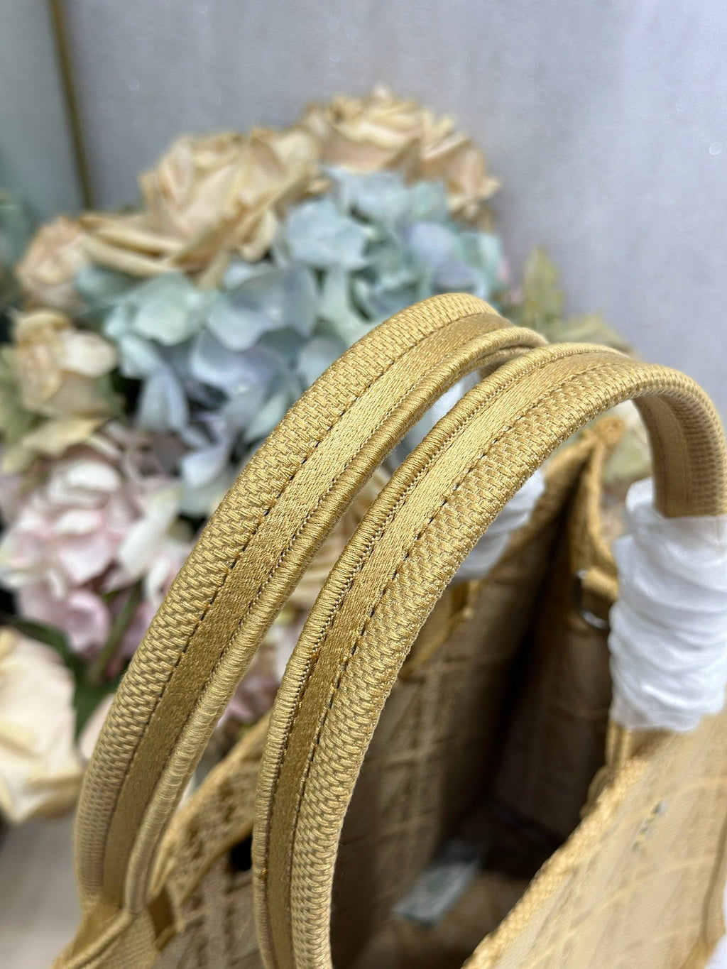 D-Book Tote