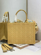 D-Book Tote