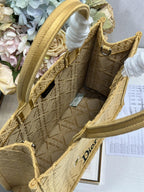 D-Book Tote