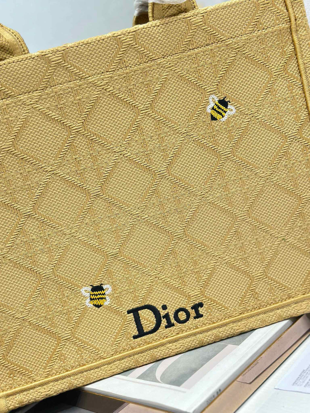 D-Book Tote