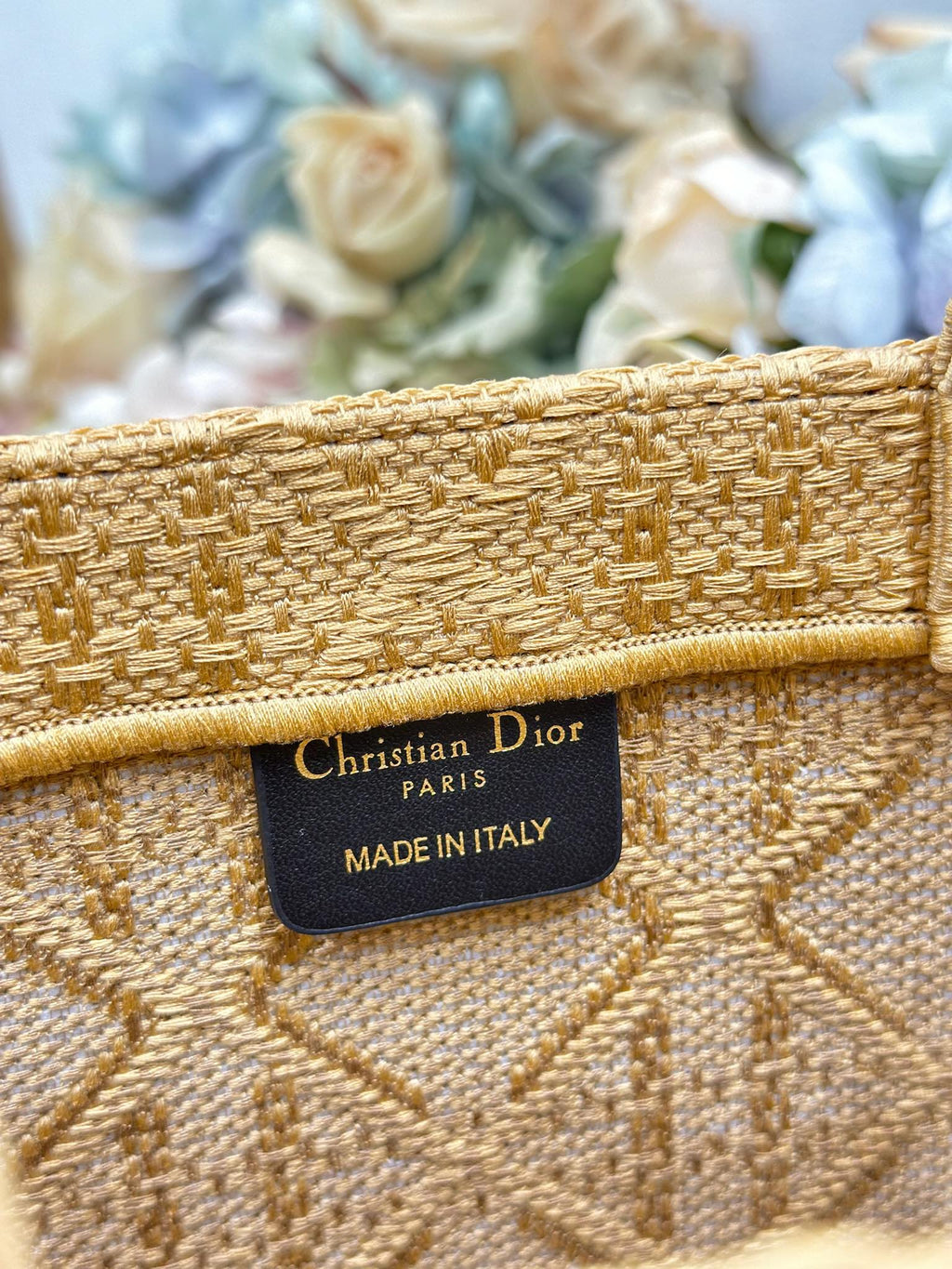 D-Book Tote