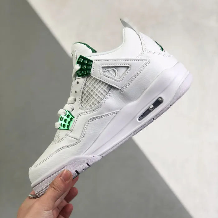 N - SNEAKERS