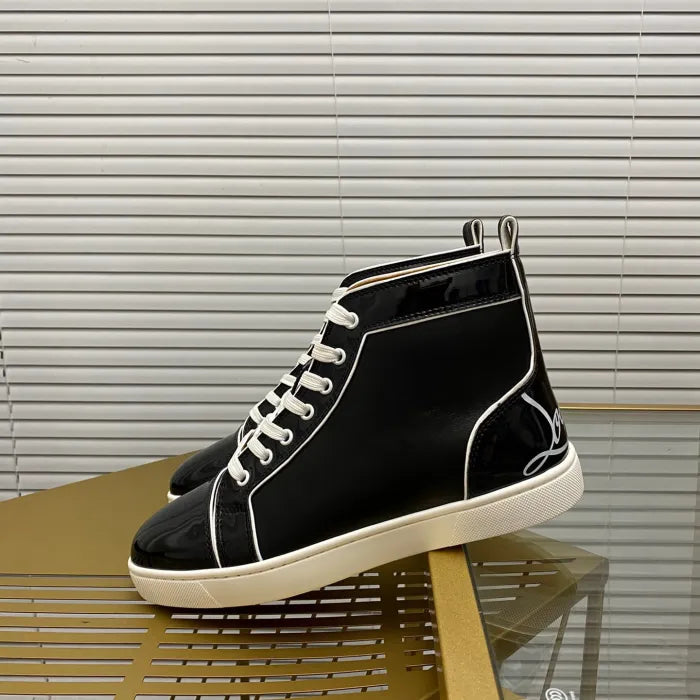 C - SNEAKERS