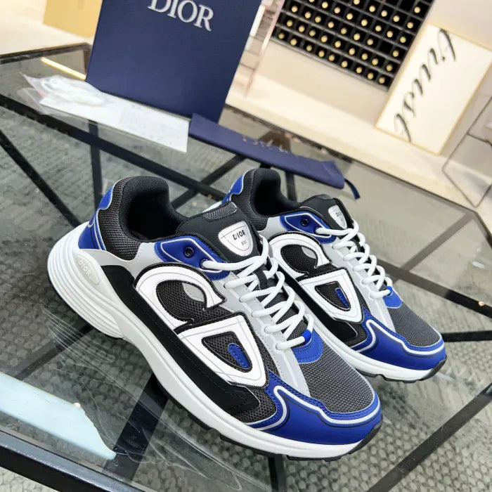 D - SNEAKERS