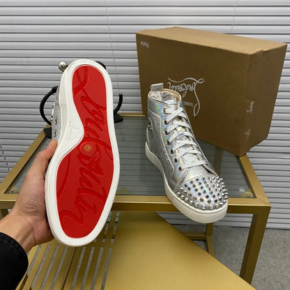 A - SNEAKERS