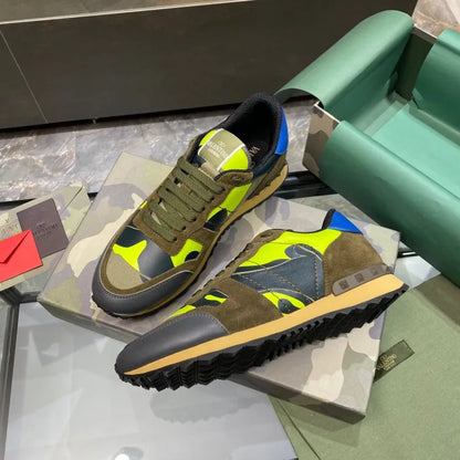 V - SNEAKERS
