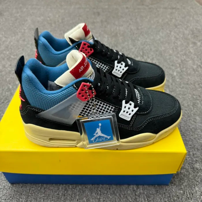 N - SNEAKERS