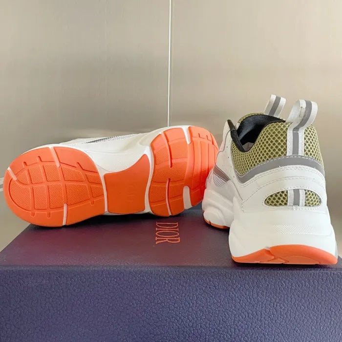 D - SNEAKERS
