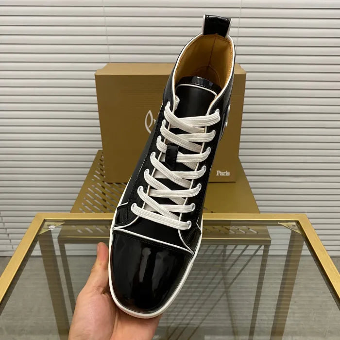 C - SNEAKERS