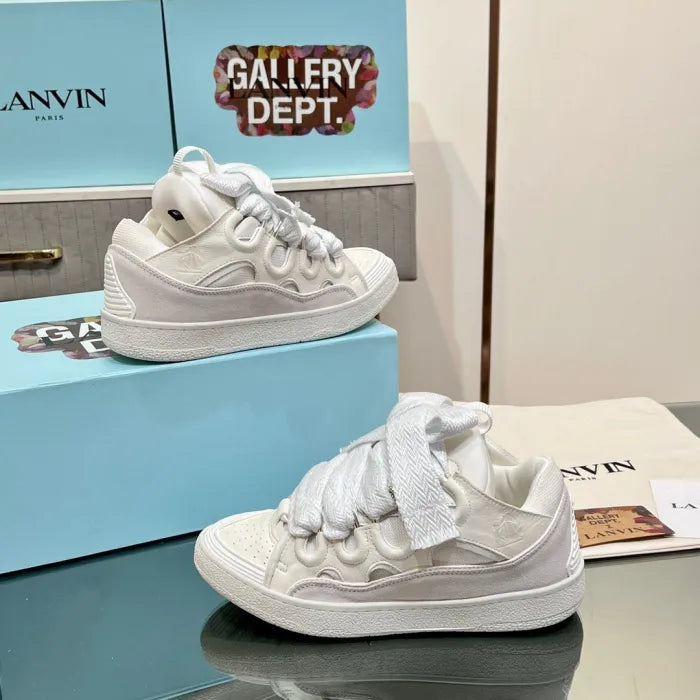 L - SNEAKERS