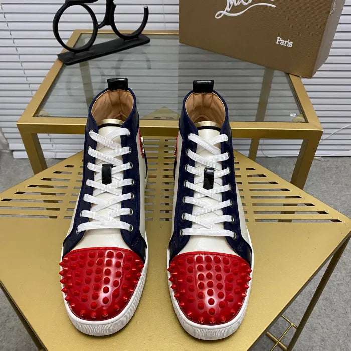 A - SNEAKERS