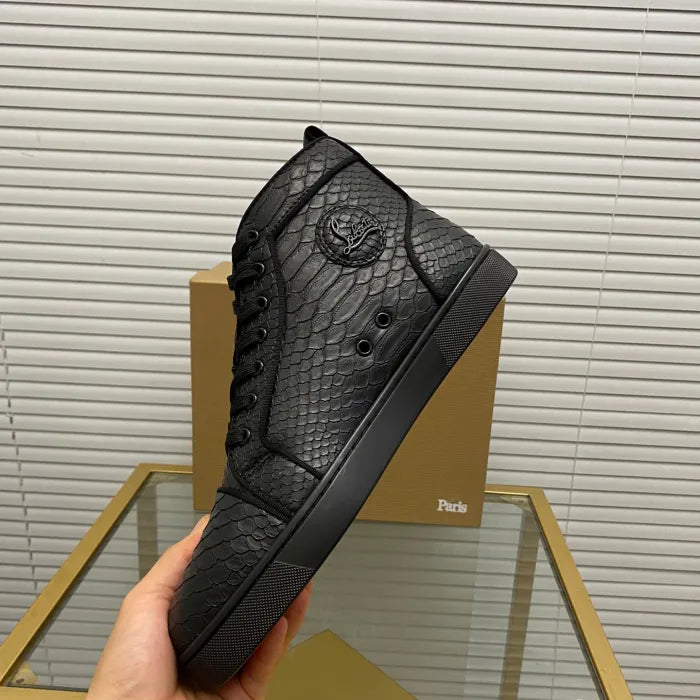 C - SNEAKERS