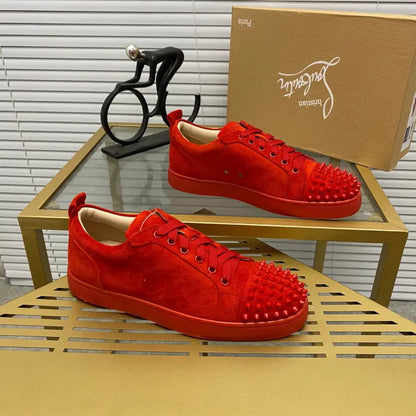 C - SNEAKERS