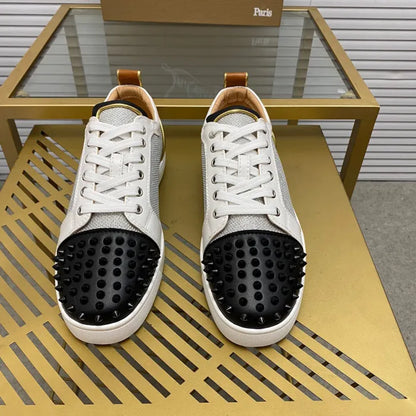C - SNEAKERS