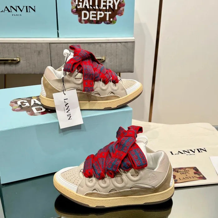 L - SNEAKERS