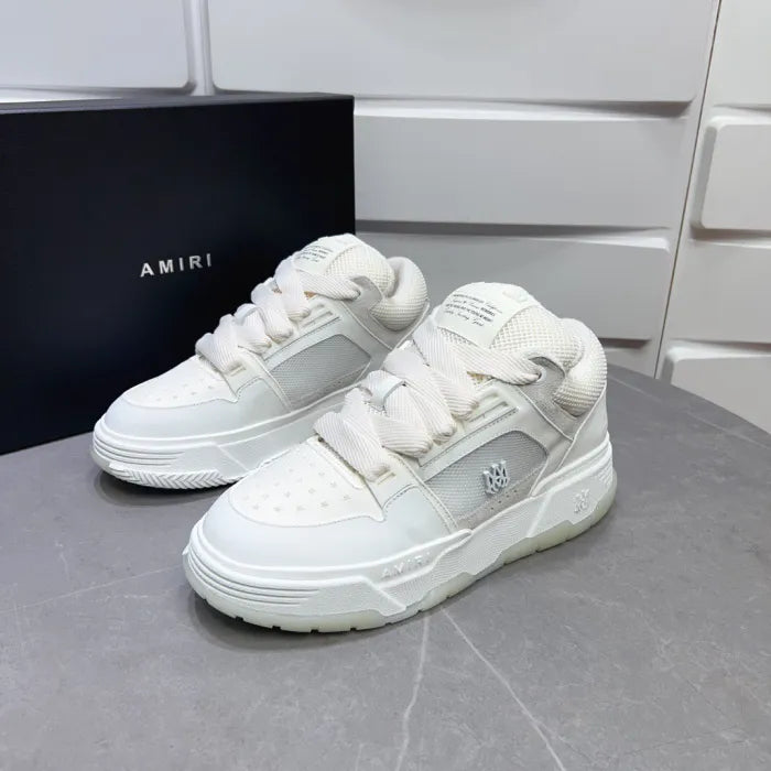 A - SNEAKERS