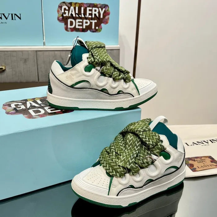 L - SNEAKERS