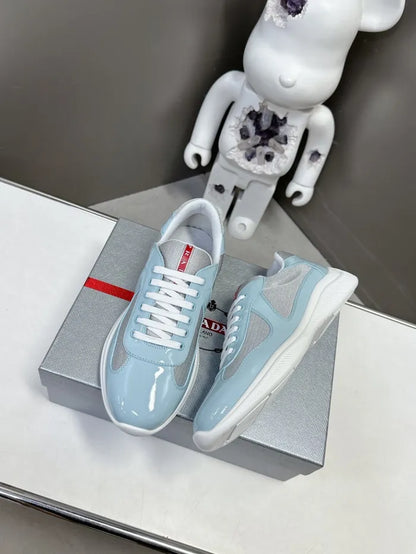 P - SNEAKERS