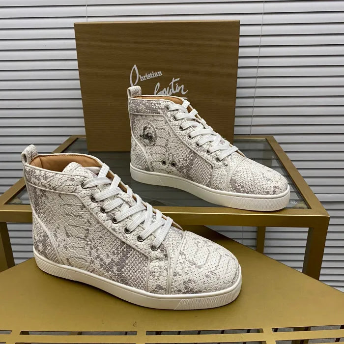 C - SNEAKERS