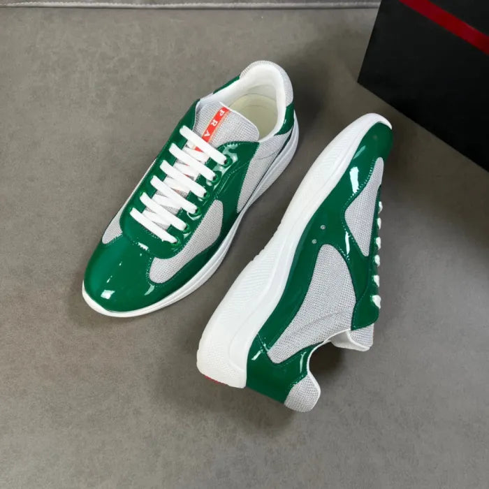 P - SNEAKERS