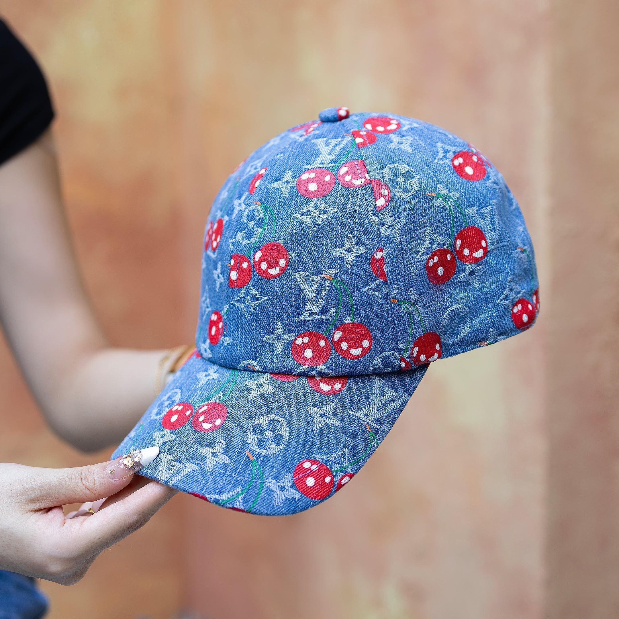 Classic luxury hat 04