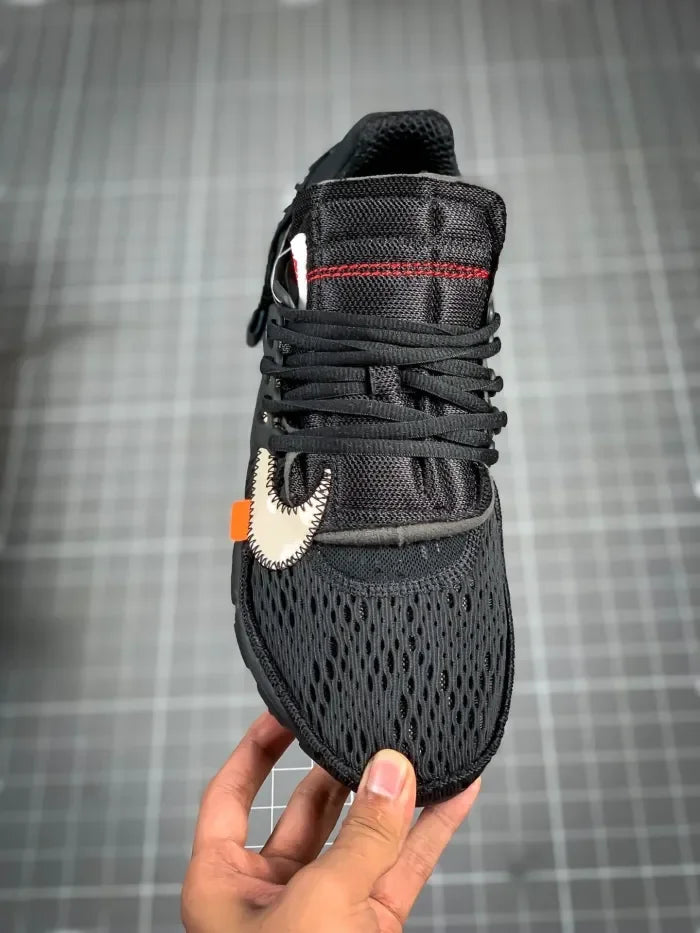 N - SNEAKERS