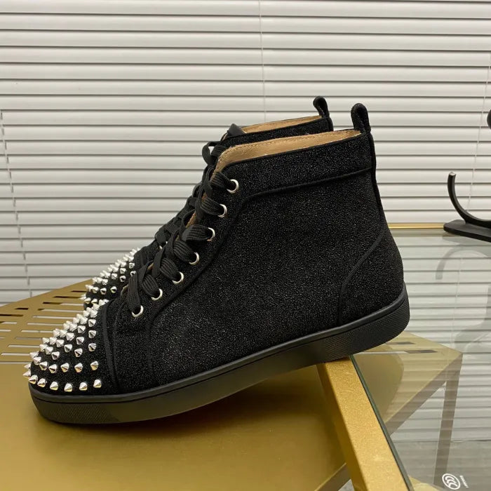 A - SNEAKERS