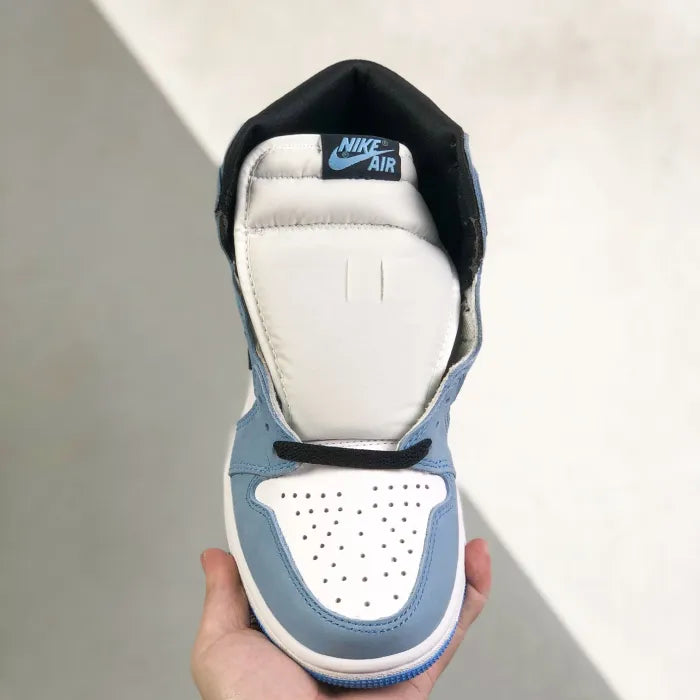 N - SNEAKERS