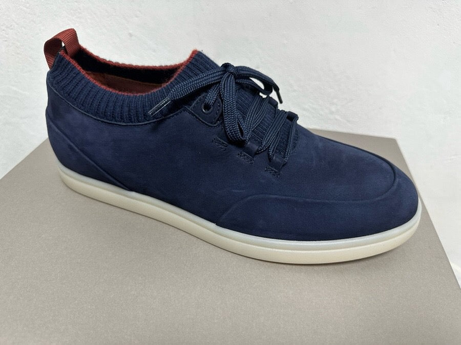 L-Sneakers