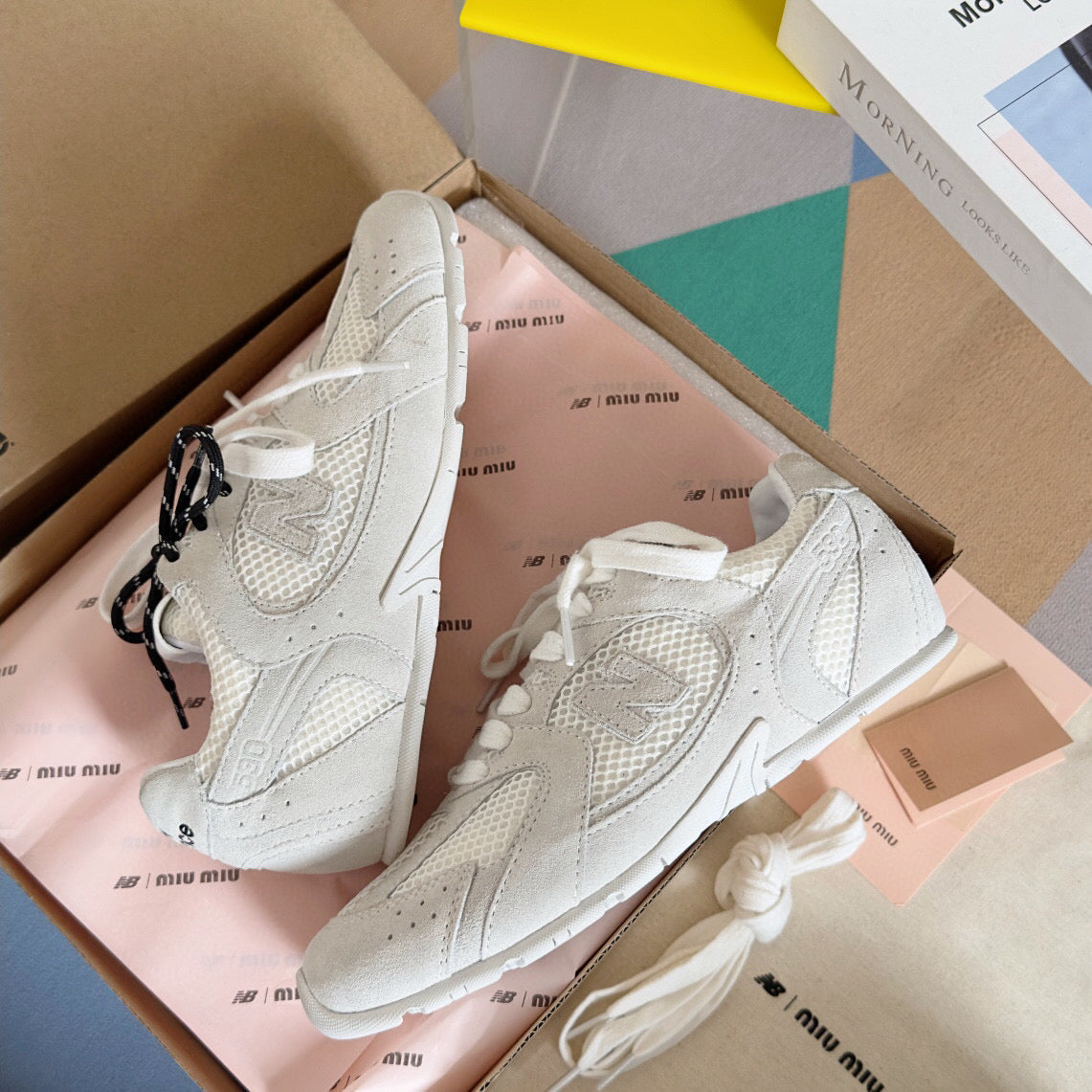 M-Sneakers
