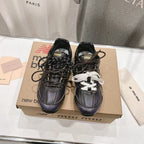 M-Sneakers