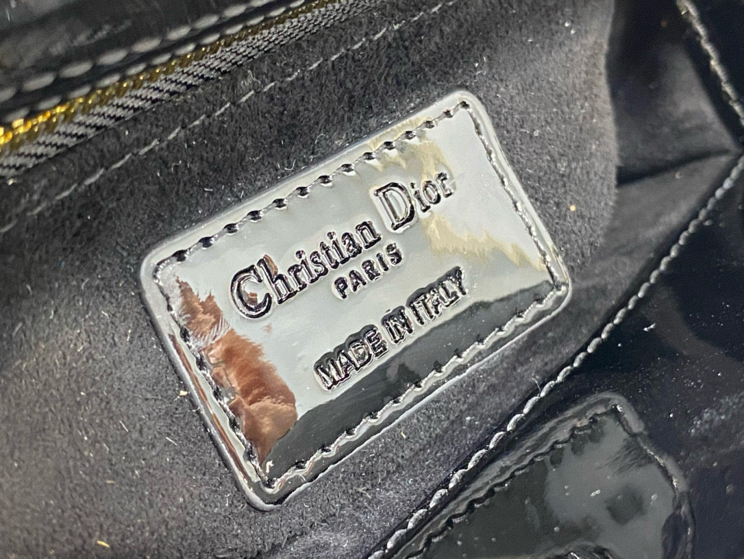 D-Lady
