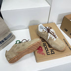 M-Sneakers