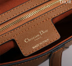 D-Saddle