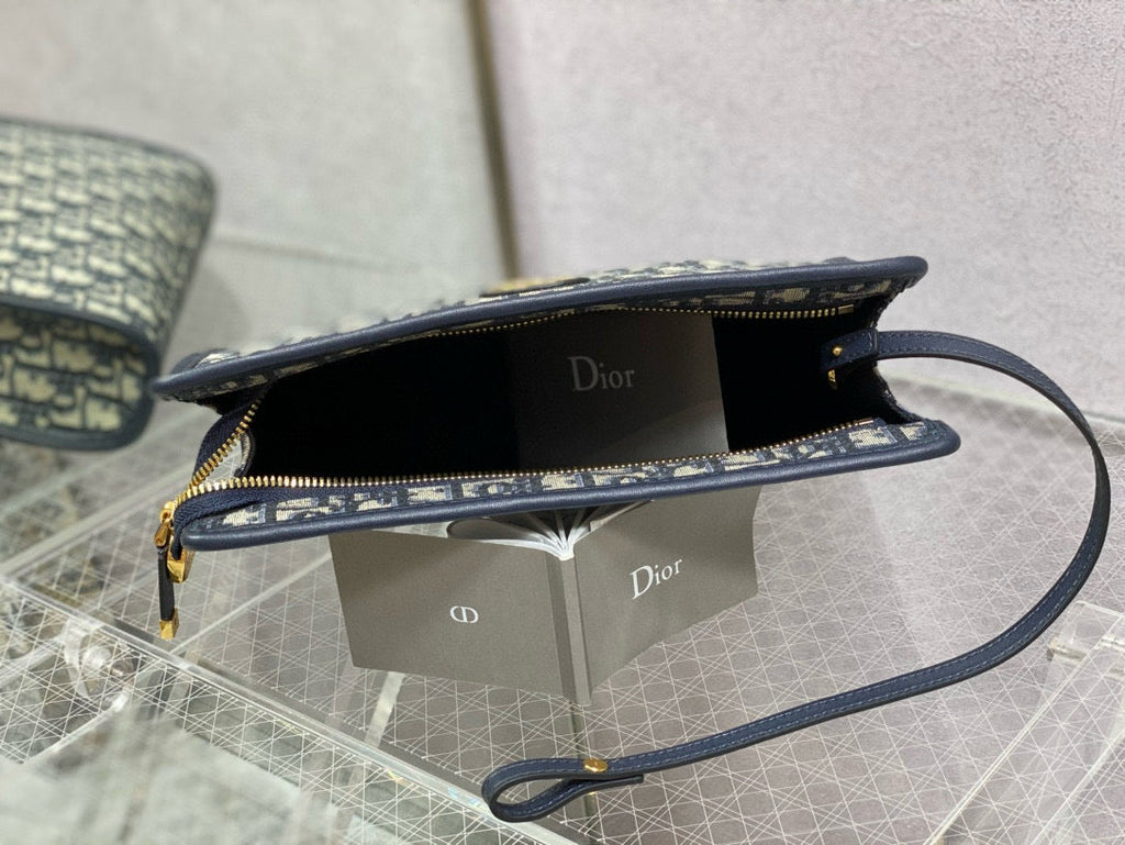 D-Book Tote