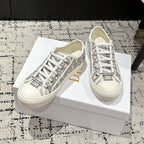 D-Sneakers
