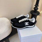 S-Sneakers