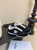 S-Sneakers
