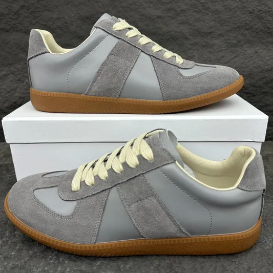 M - SNEAKERS